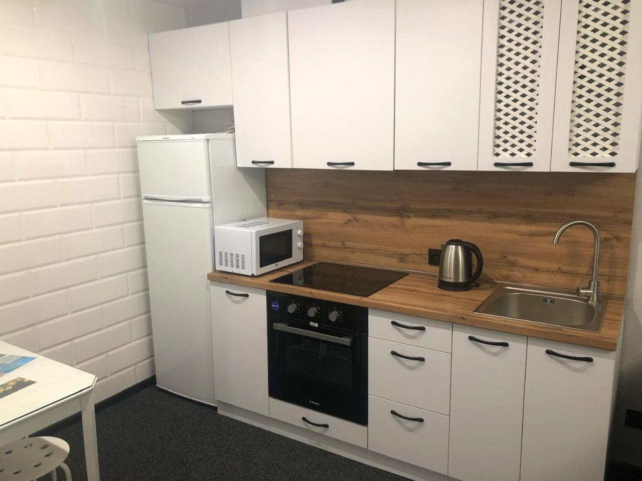 Mini Hotel Vesna Ντνιπροπετρόφσκ Εξωτερικό φωτογραφία