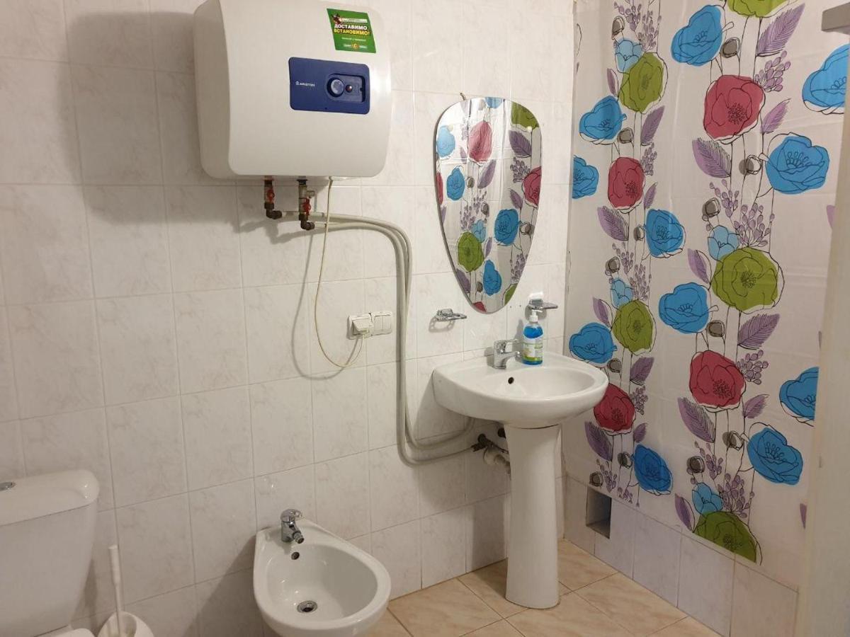 Mini Hotel Vesna Ντνιπροπετρόφσκ Εξωτερικό φωτογραφία